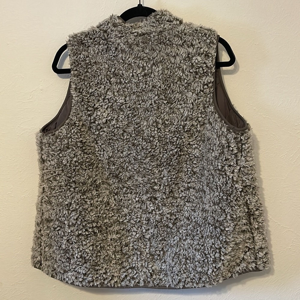 Maurice’s Vest - L - Picture 5 of 7